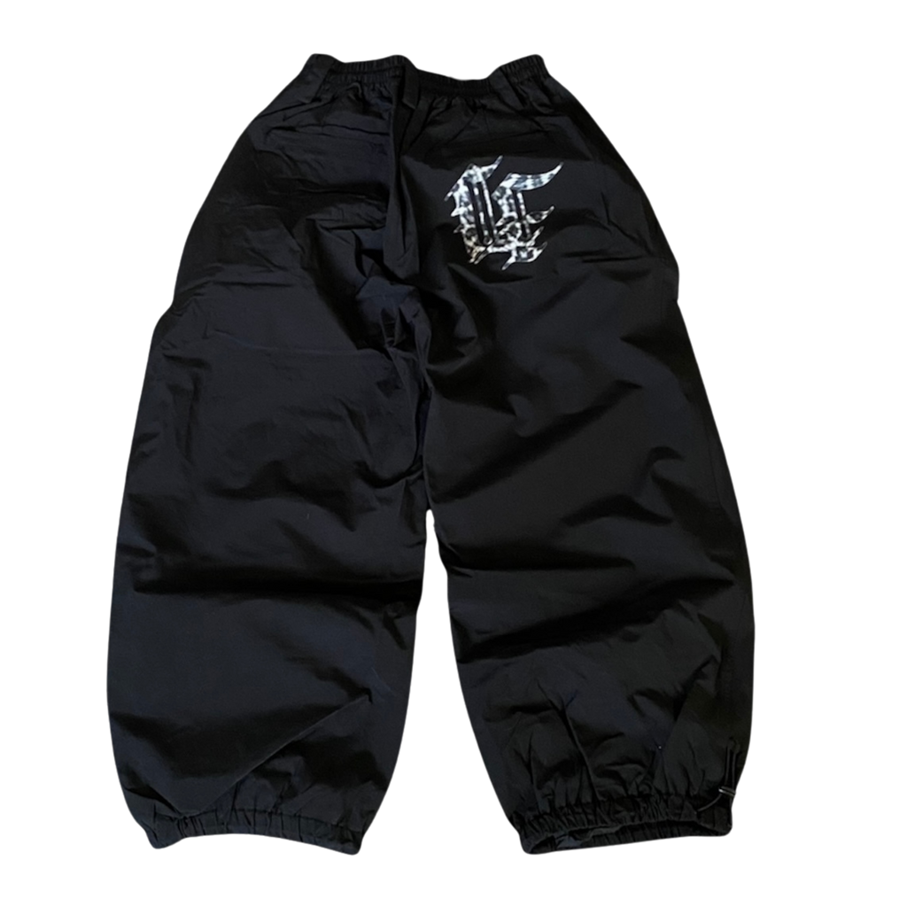 Baggy snowpants